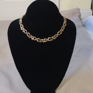 Vintage Crown Trifari Gold Tone  Ribbon Link Choker Necklace